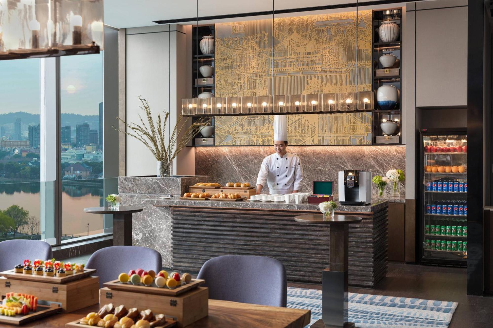 Marriott Nanjing South Hotel Exterior photo